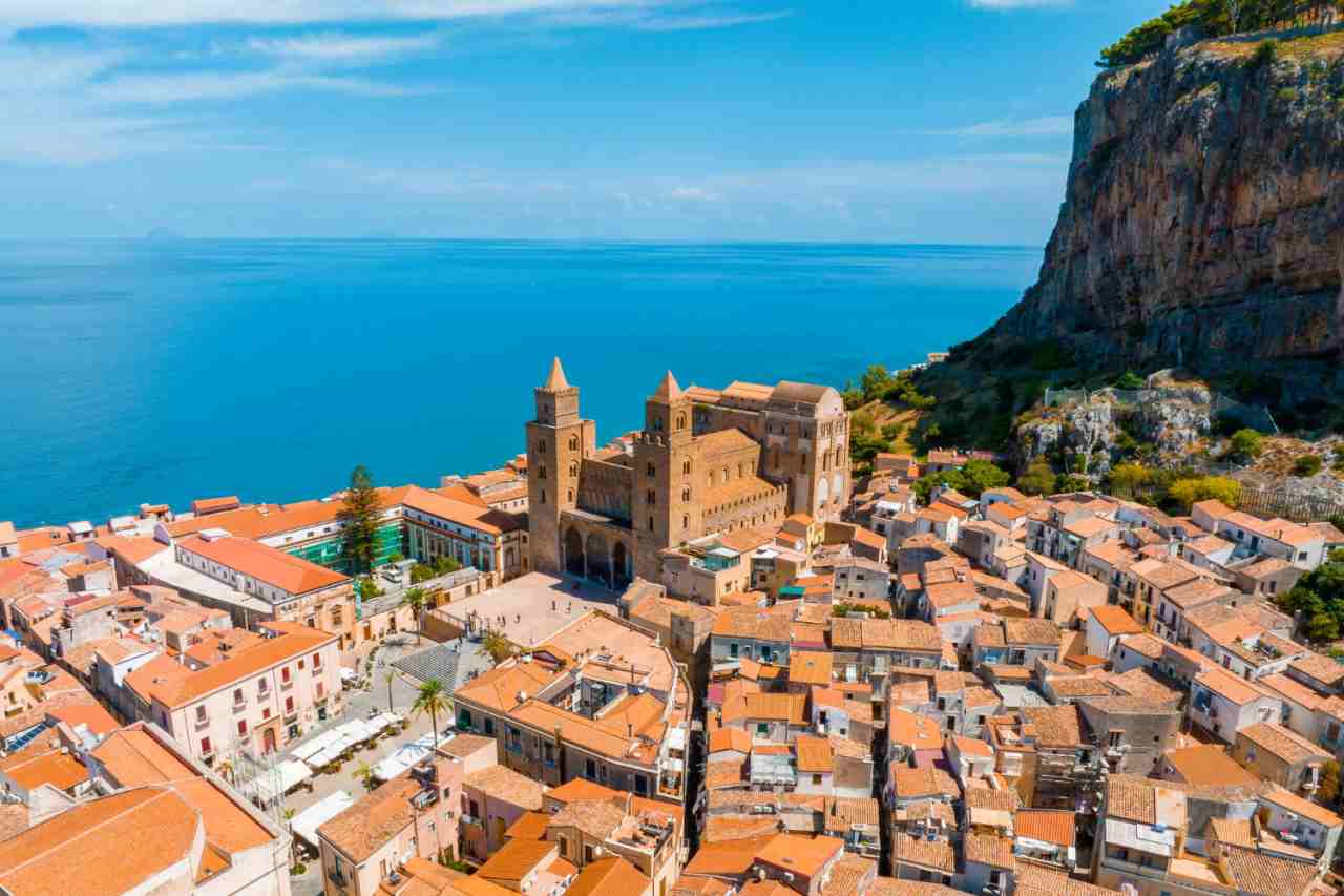 Panorama del borgo marinaro di Cefalù
